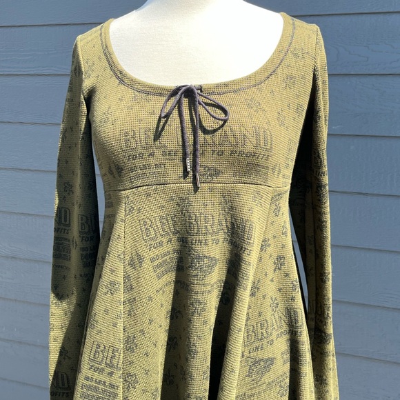 Betsey Johnson Y2K VINTAGE Waffle Knit Bee Brand Skater Dress NWT - Picture 4 of 10